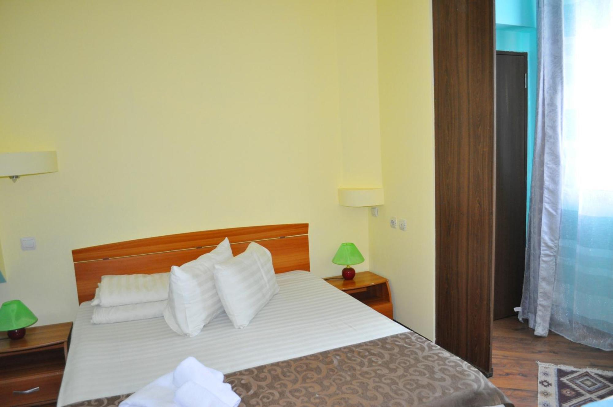 Pension Flamingo บราชอฟ ภายนอก รูปภาพ